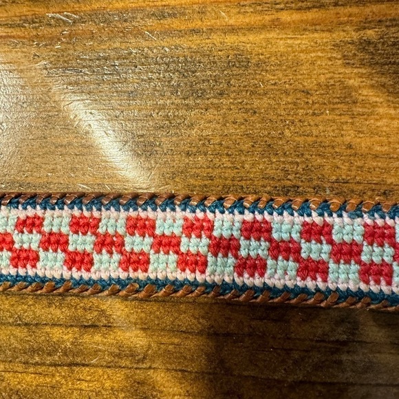 Vintage Leather & Woven Multicolor Cotton Belt Size 32 Hand Tooled - Picture 2 of 8